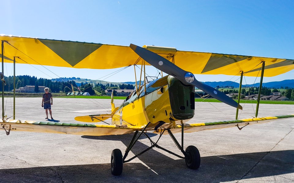 il fascino intramontabile dei biplani w